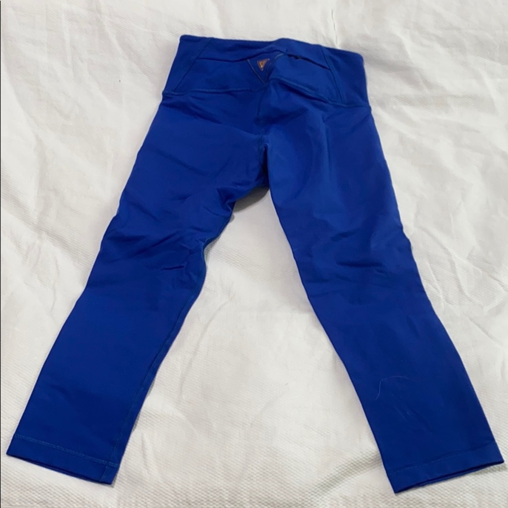 Yoga Smoga cobalt blue crop pant size small